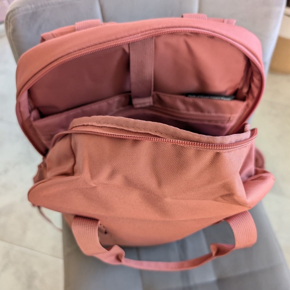 Got Bag Daypack Loop Backpack Waterproof Recycled LION FISH color Commuter NWT - Picture 11 of 13